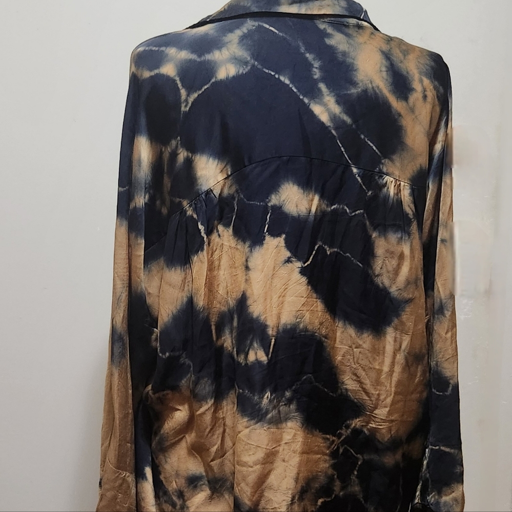 Lauren VidalSize S 3/4 sleeve button-down shirt - Picture 5 of 10